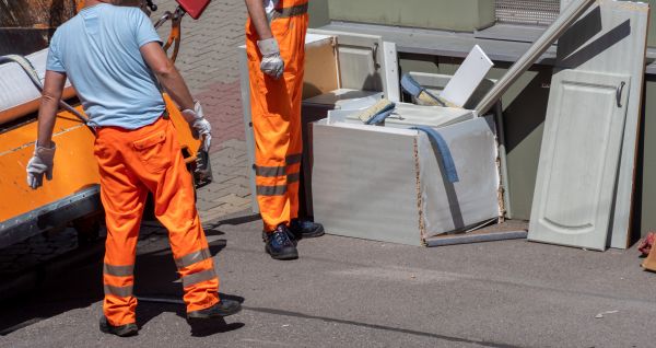Outdoor Clutter Removal